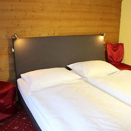 Hotel Lindwurm