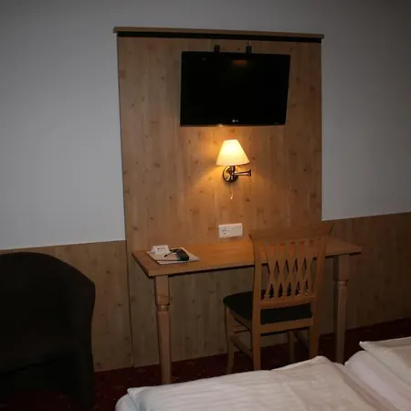 Hotel Lindwurm