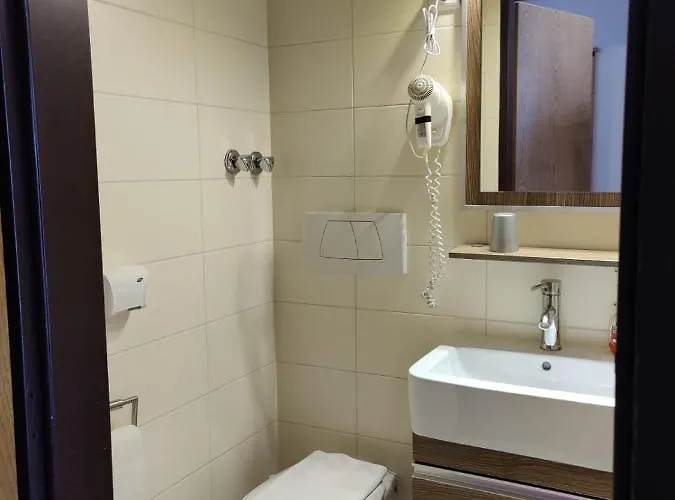 リンドヴルム ホテル