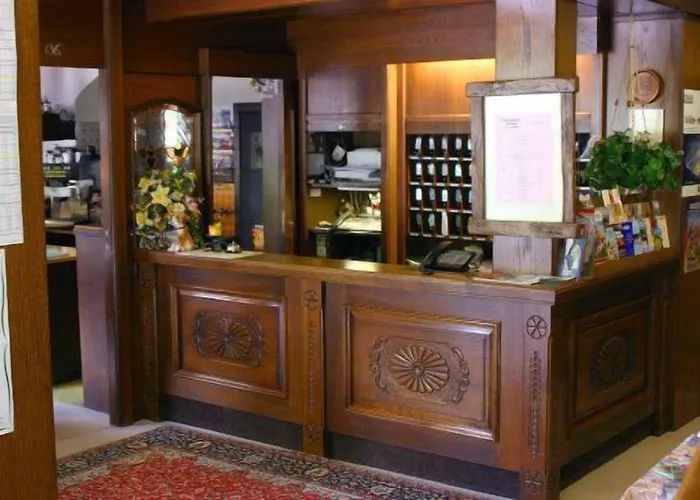 Ξενοδοχείο Lindwurm